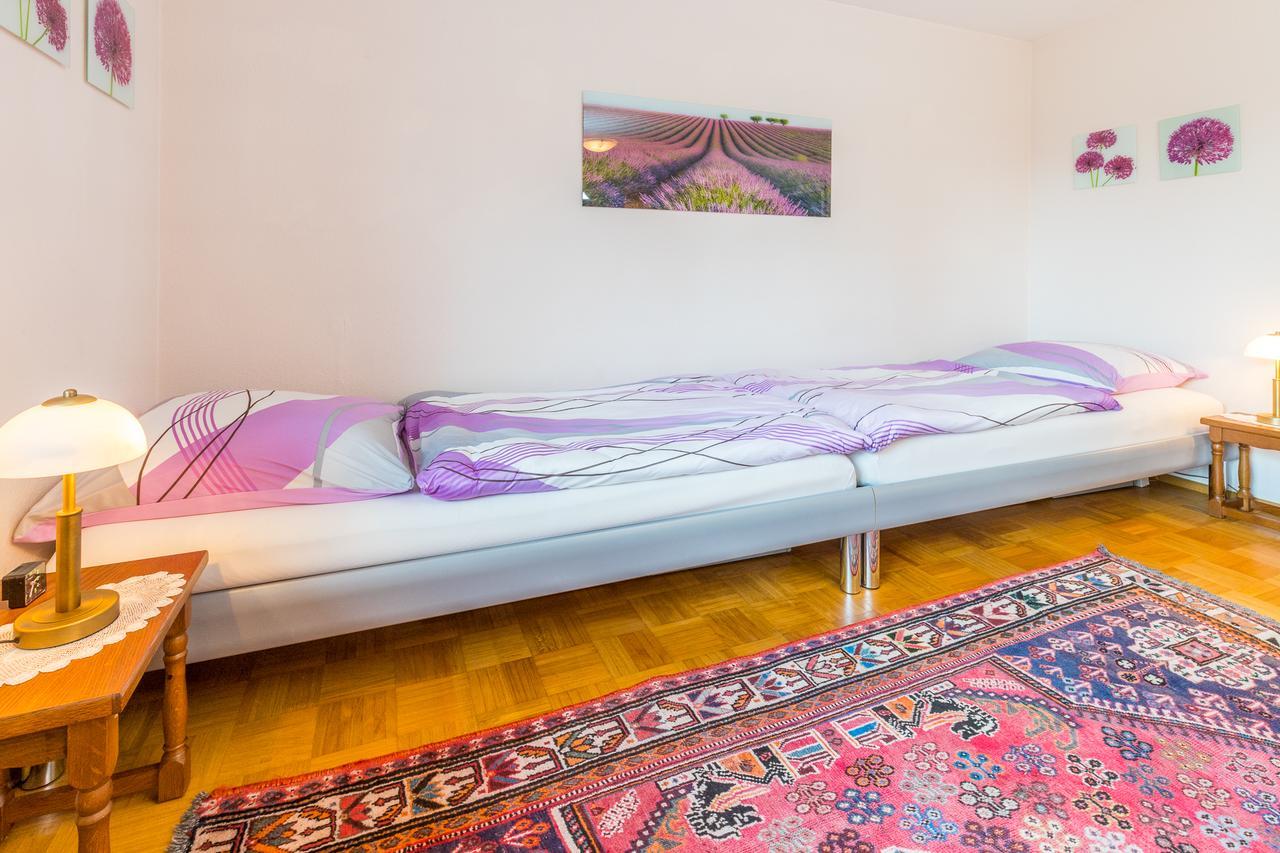 Privatzimmer Ulbricht/Foehr Friedrichshafen Ngoại thất bức ảnh